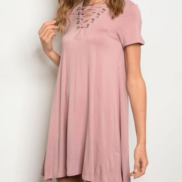 Dresses & Skirts - 1 left - Pink Short Sleeve Lace Up Dress
